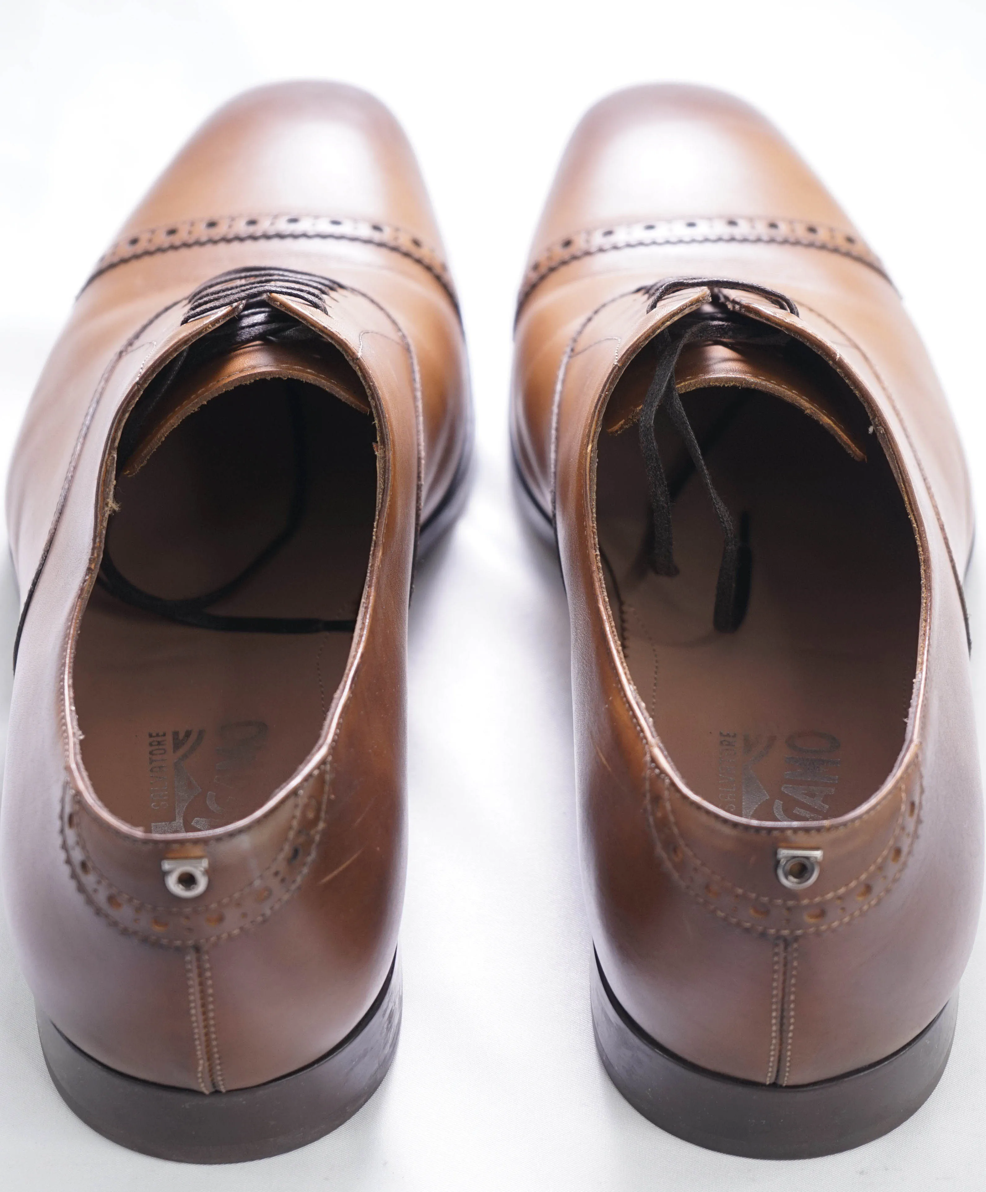 $650 SALVATORE FERRAGAMO - "TRISTANO" Apron-Toe Oxford - 10.5 E US