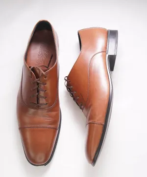 $750 SALVATORE FERRAGAMO - Logo Engraved Brown Oxford - 11 D