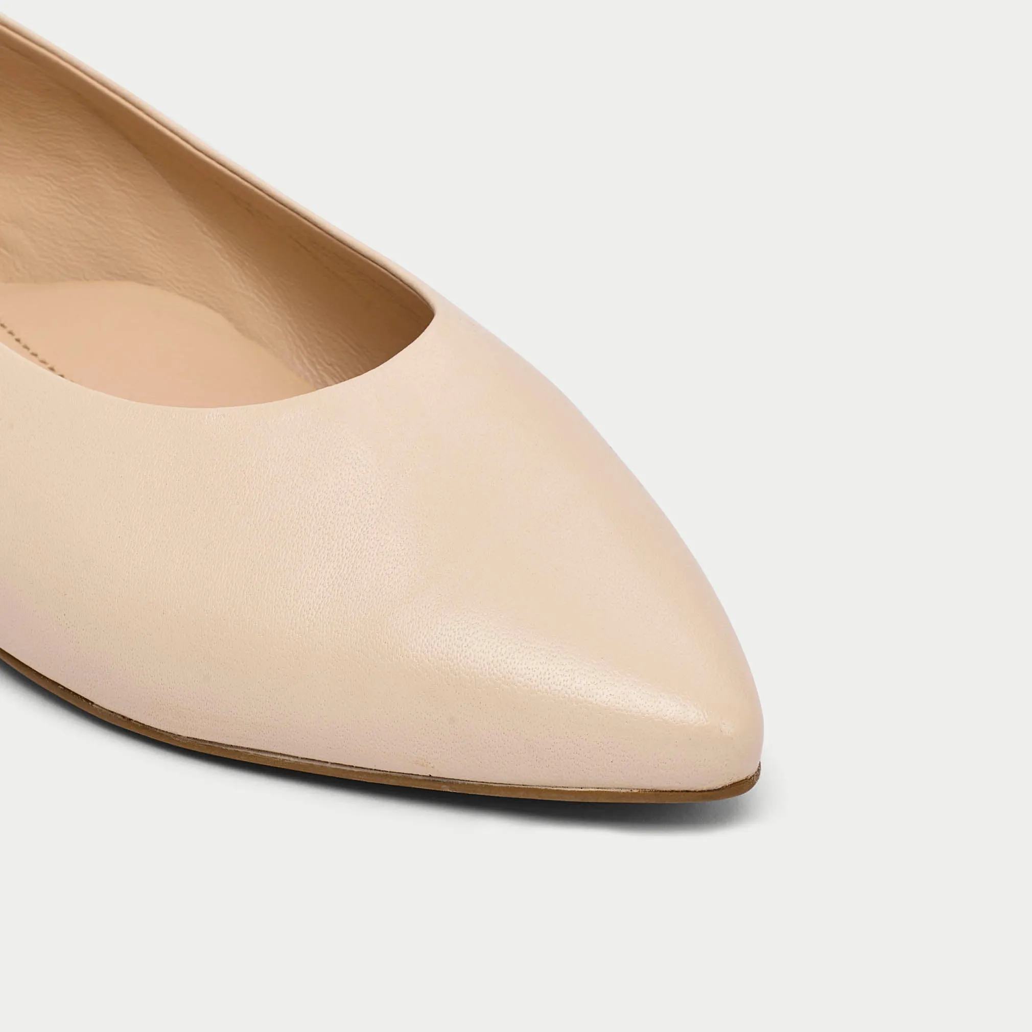 Agata - Butter Cream Leather