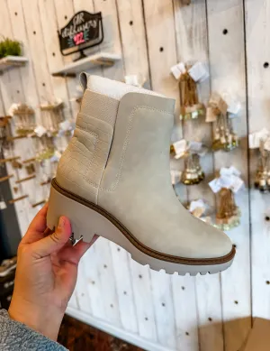 Bait Boot