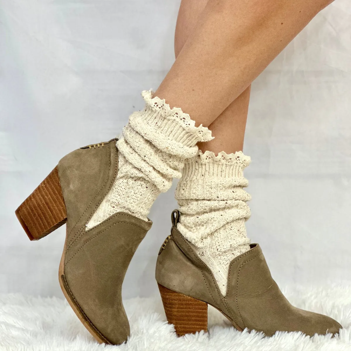 BOOTIE  lace slouch  socks - oatmeal