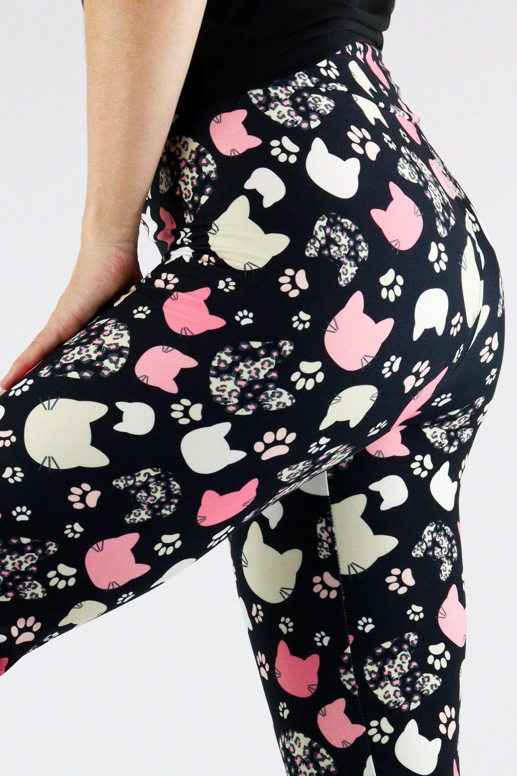 Cat Lady - Casual Capri Leggings