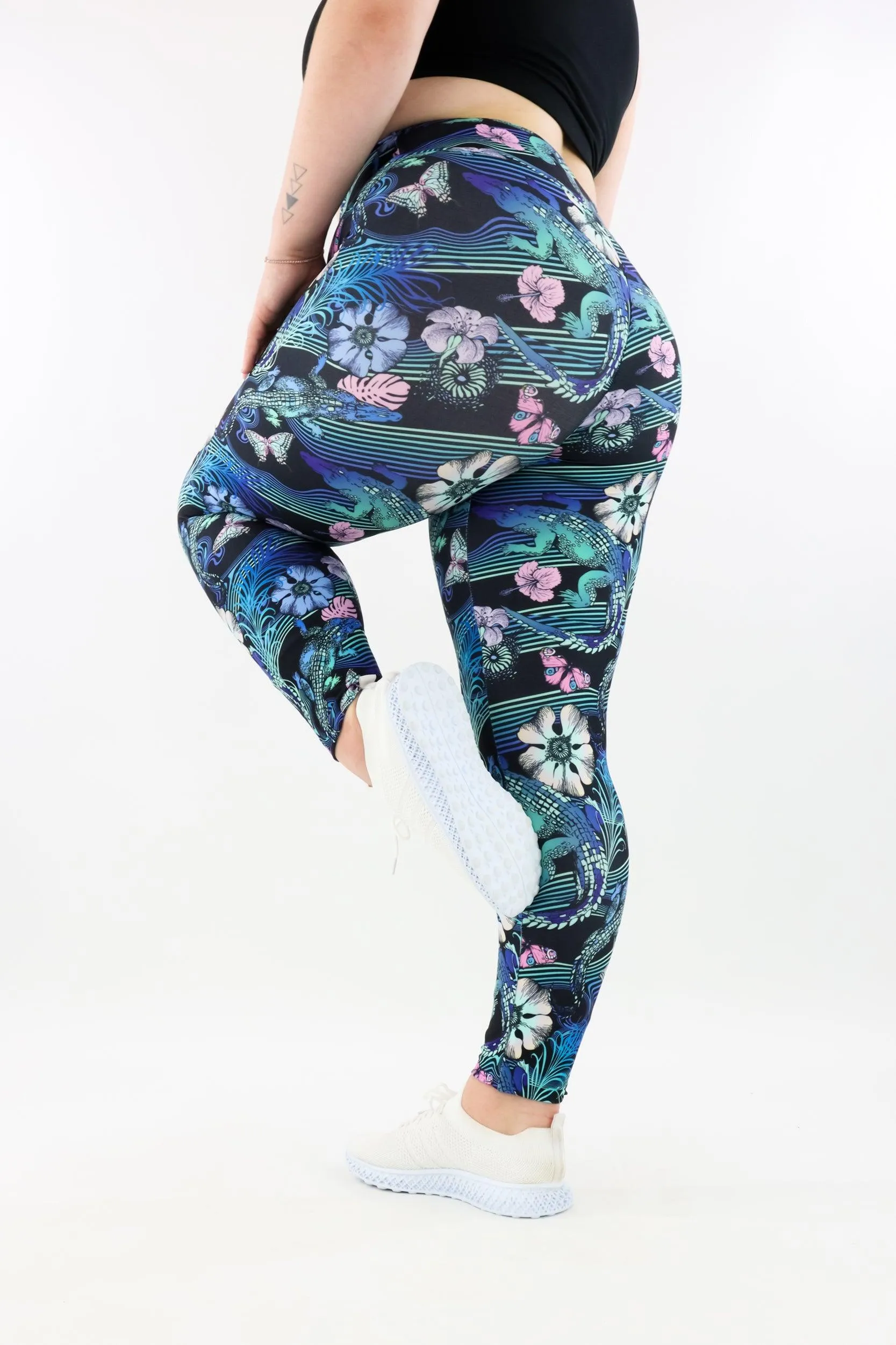Crocodile Tropics - Casual - Long Full Leggings