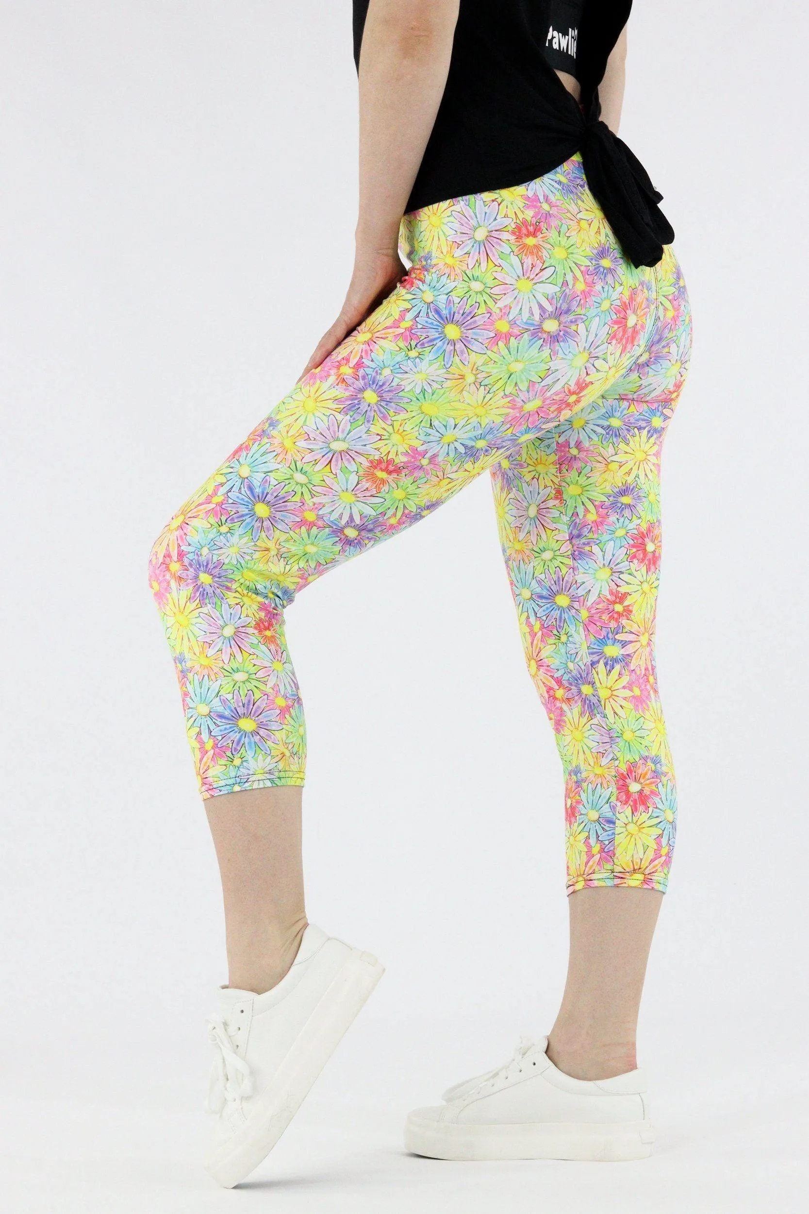 Daisy Spring - Casual Capri Leggings