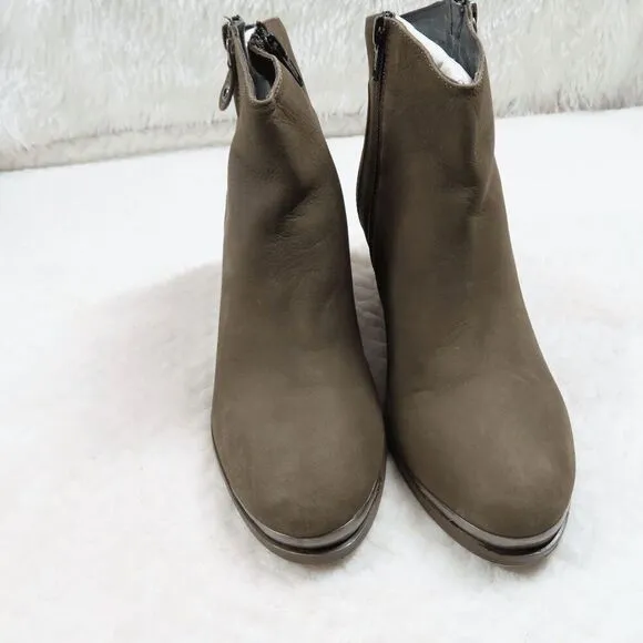 Diba Taupe Sequoia Suede Leather Booties 7M