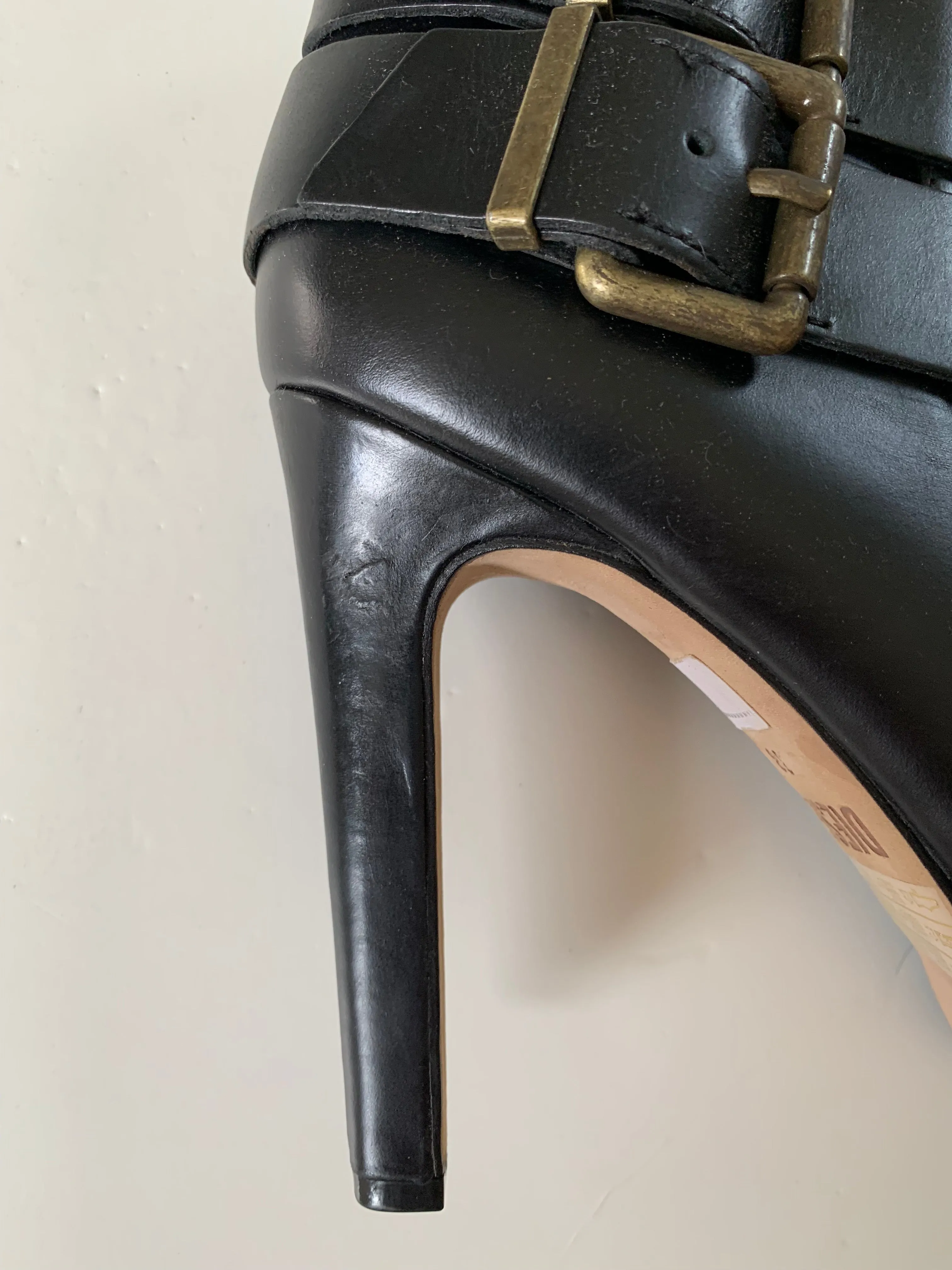 Diesel Women's SYDNAY  Straps Booties