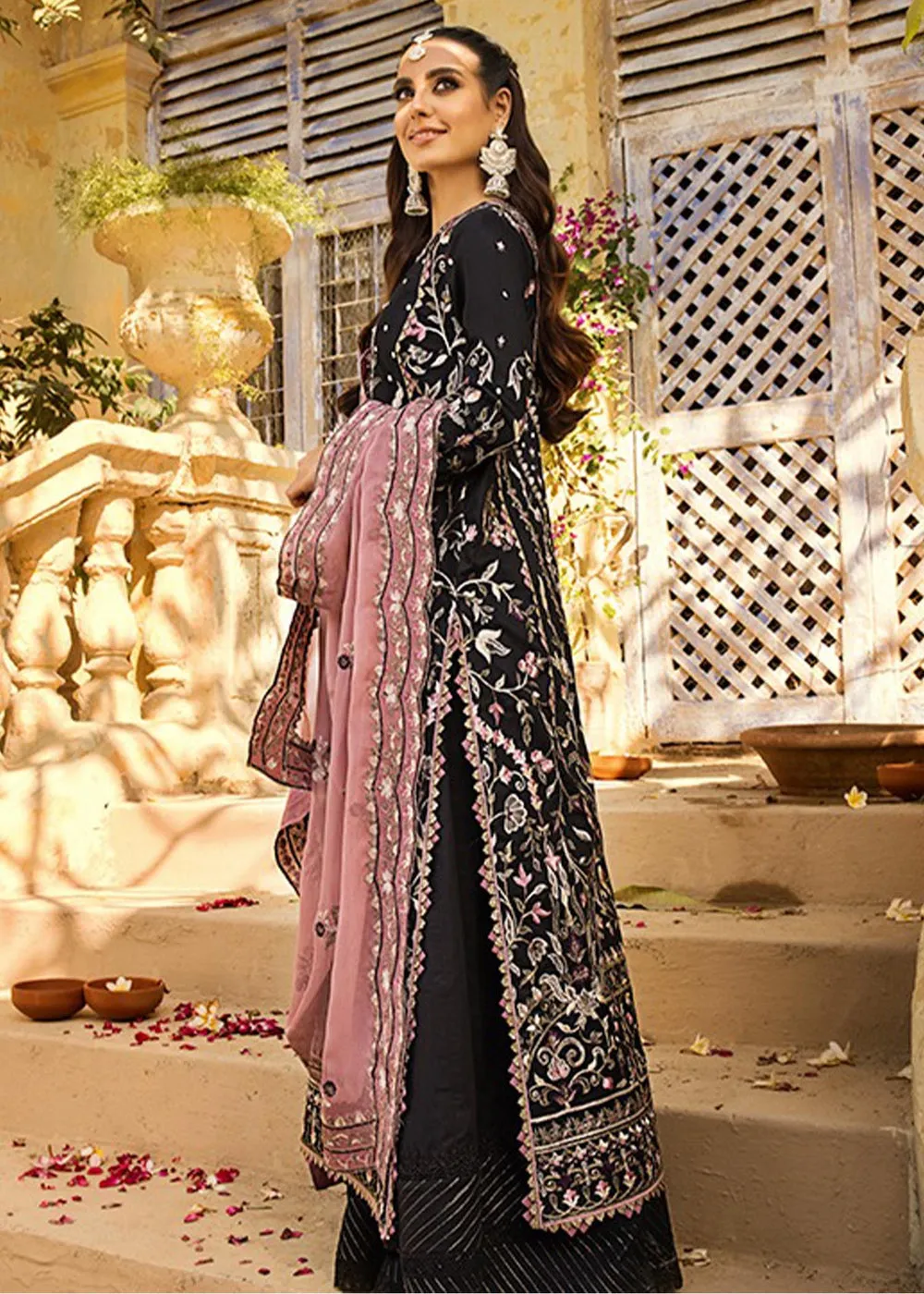 Embellished Black Kameez Salwar Pakistani Party Wear