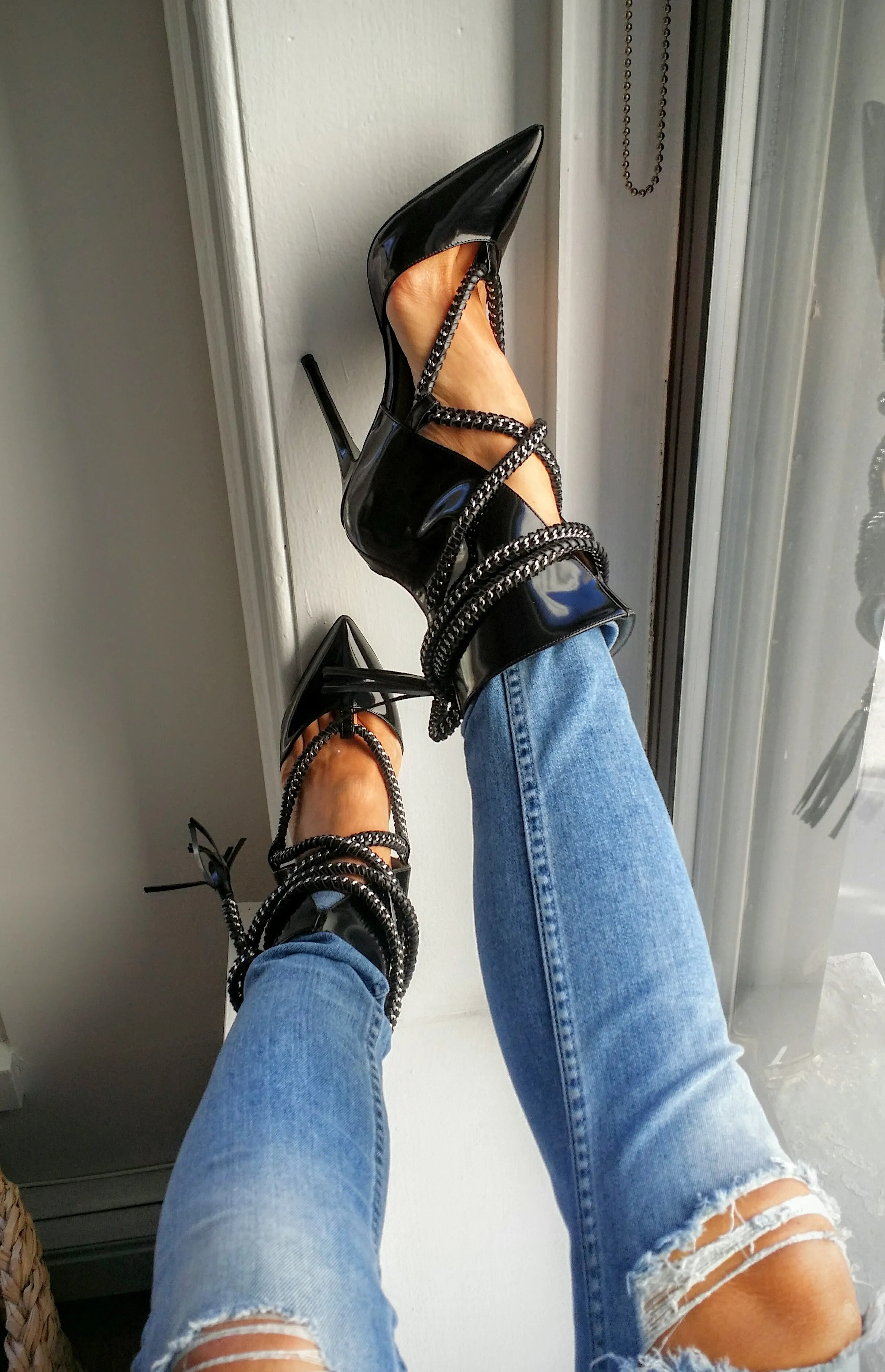 FREYA BLACK SPAZZOLATO BOOTIES