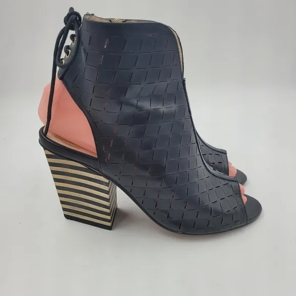 House of Harlow 1960 Women's Black Rilie Open Toe Leather Booties Size EU 36