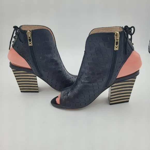House of Harlow 1960 Women's Black Rilie Open Toe Leather Booties Size EU 36