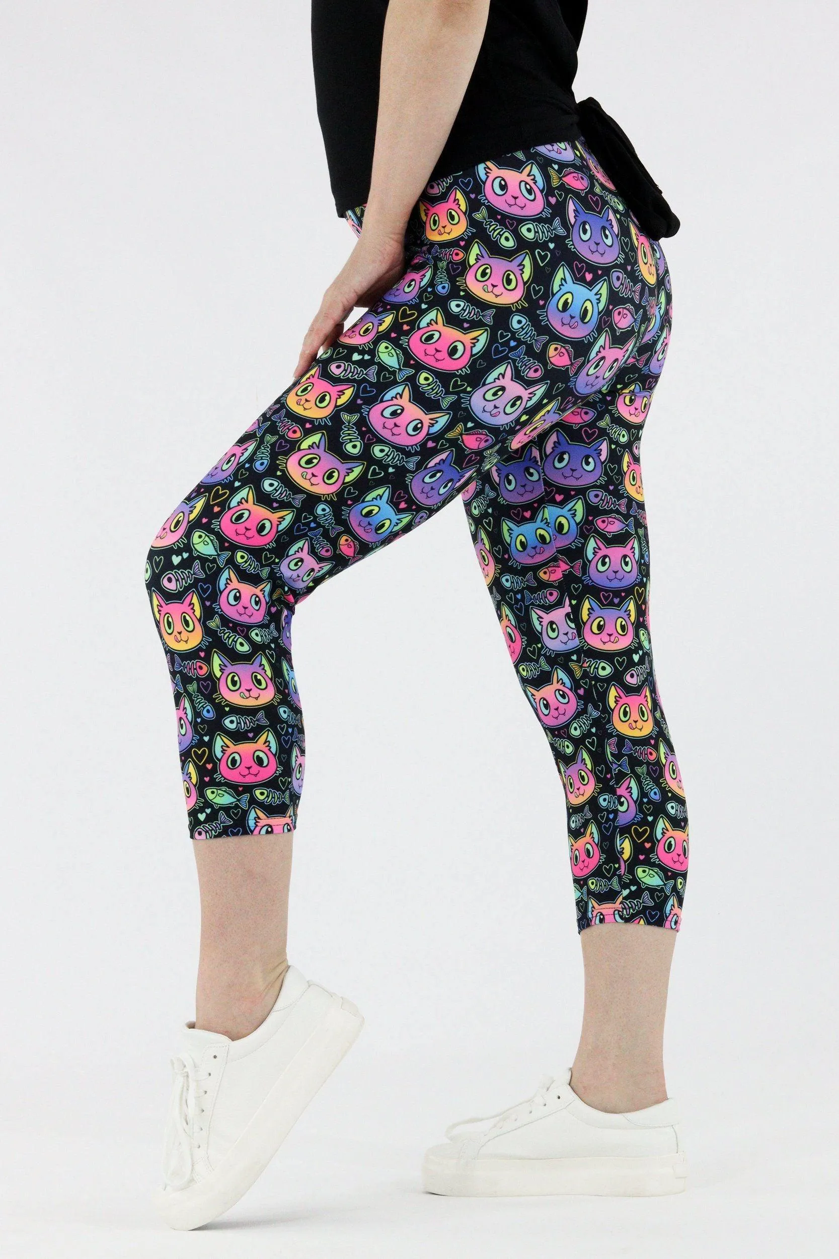 Hungry Cats - Casual Capri Leggings