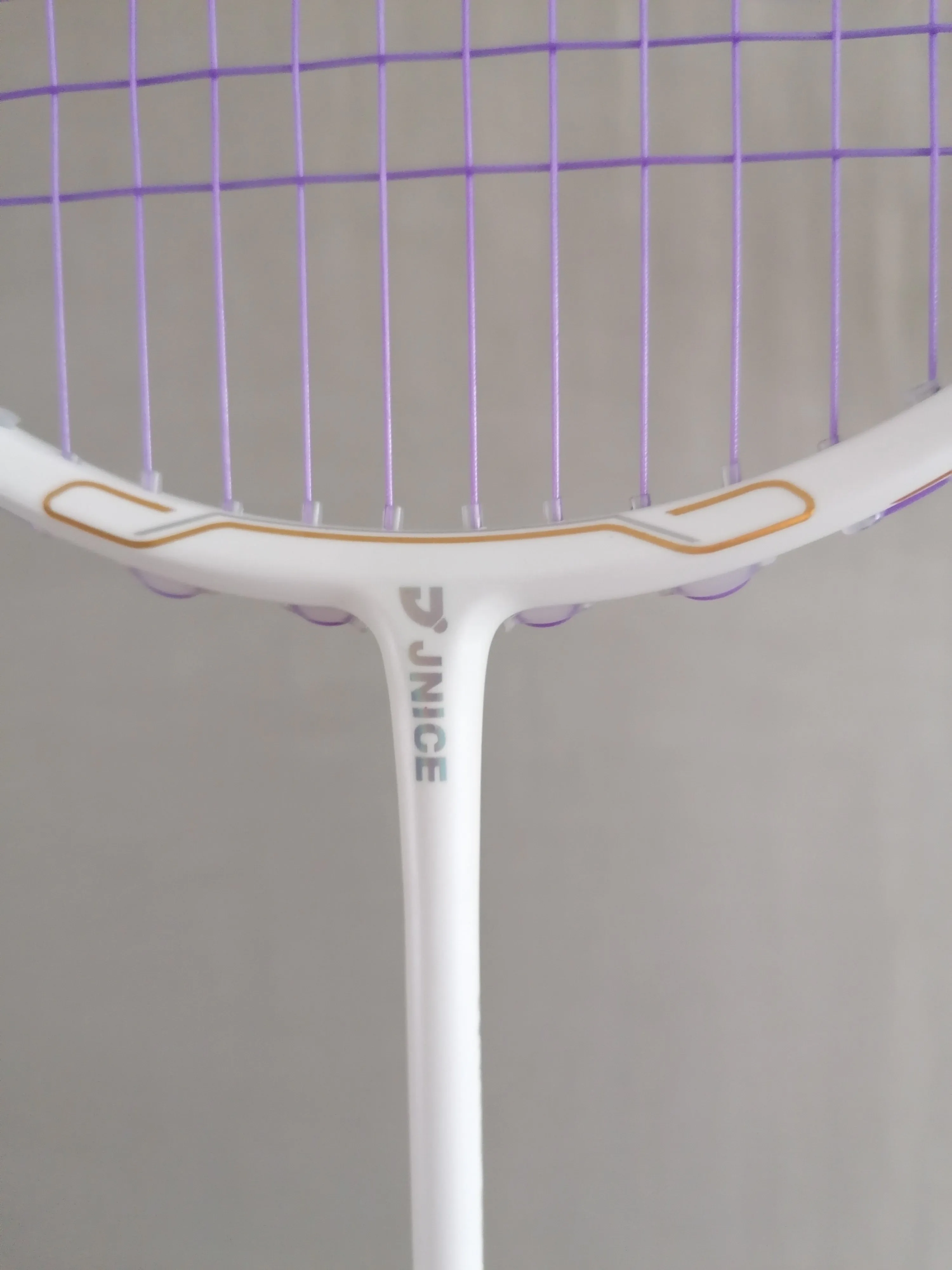 Jnice Elastics Air 73 badminton racket