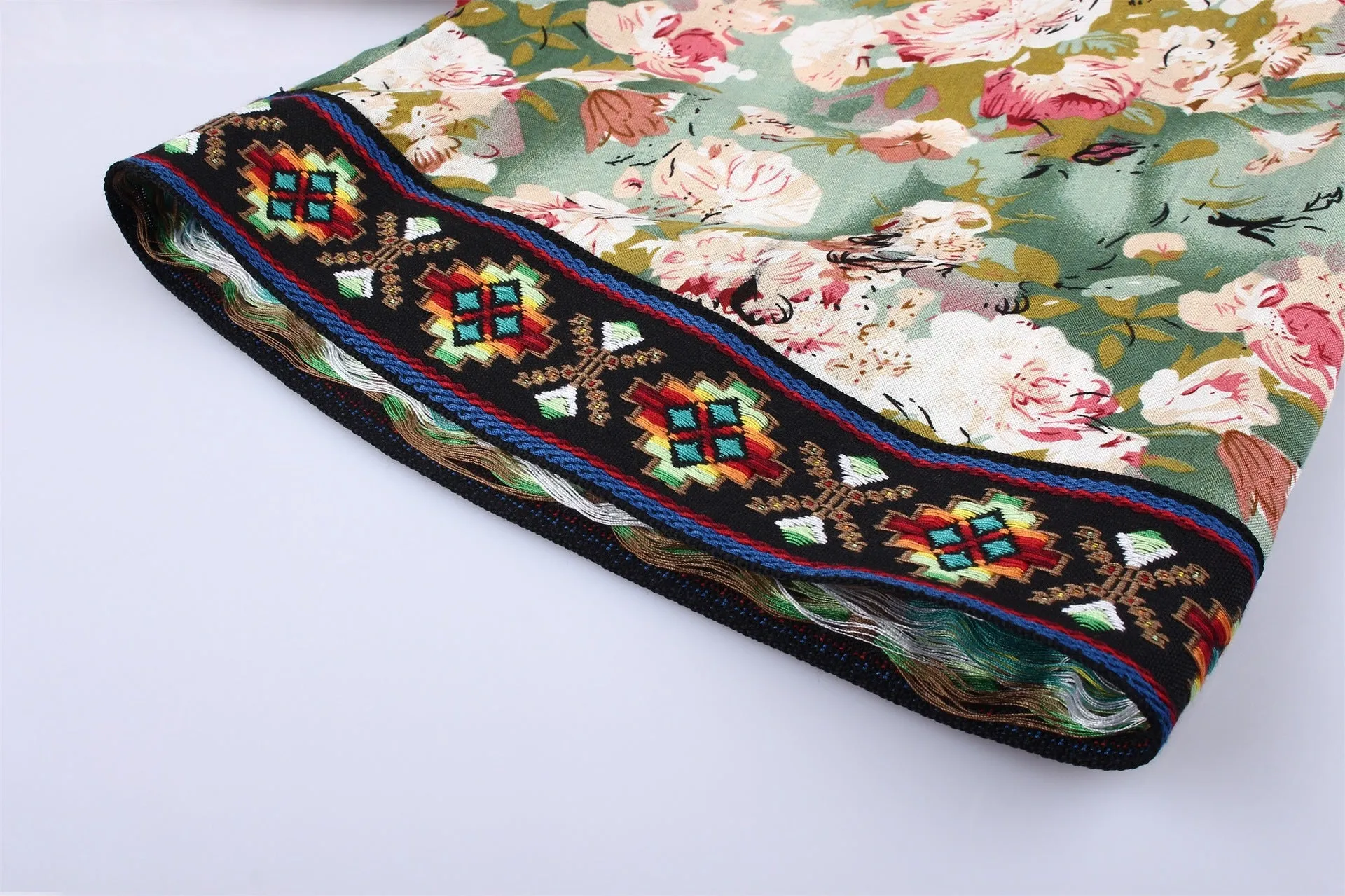 Large Size Embroidered Printed Arabian Robe Dress