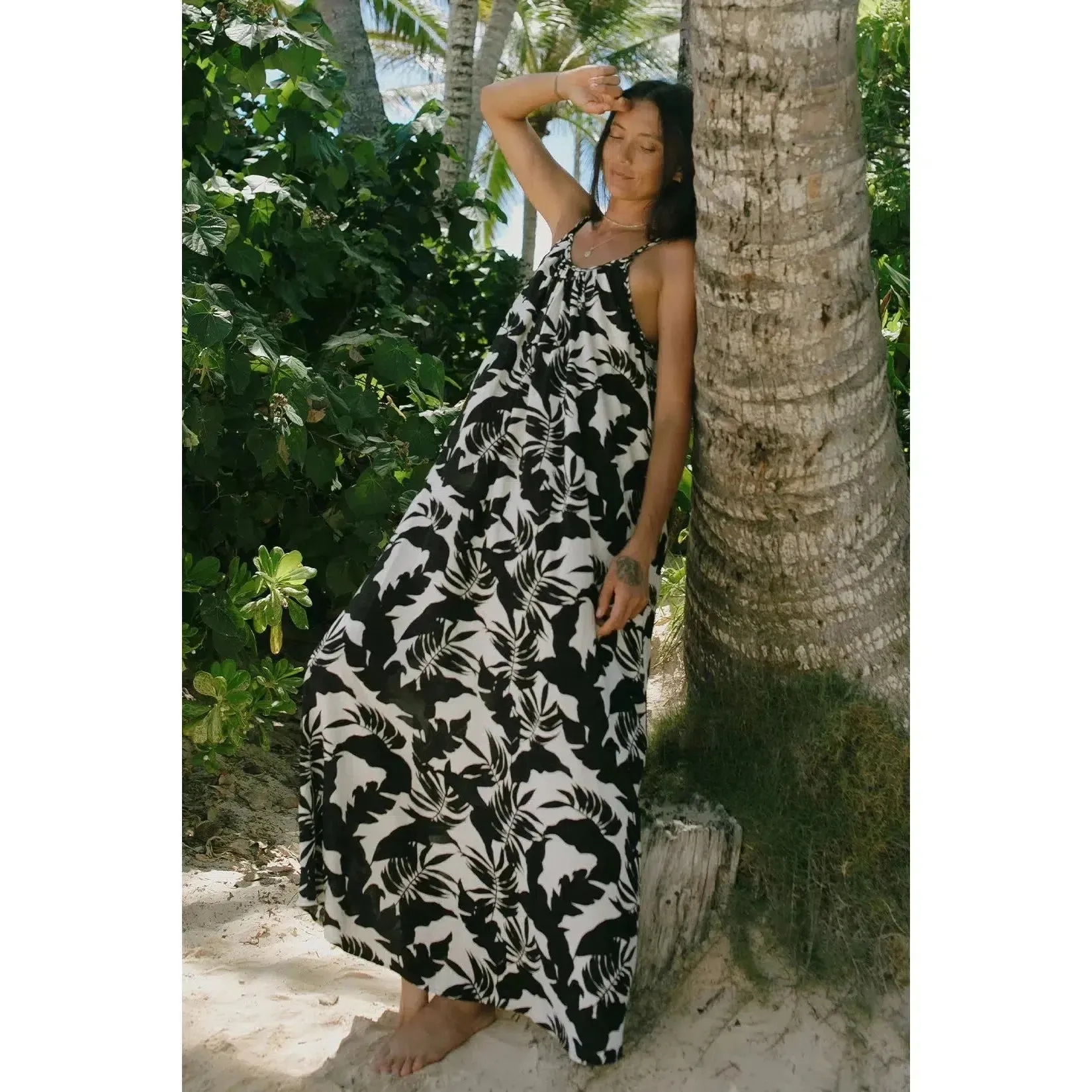 MAXI DRESS W/ BRAID DETAIL