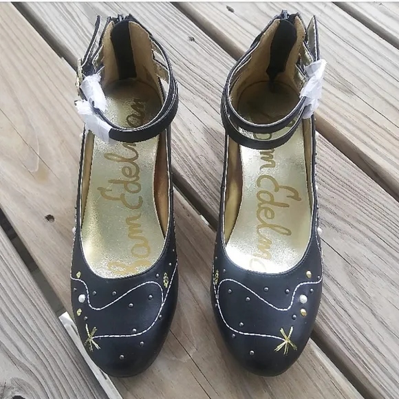 NWOT Sam Edelman Rhinestone Embellished Sequin Cosmo Ankle Strap Pumps