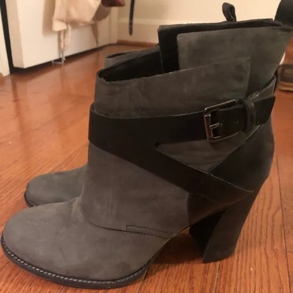 Sigerson Morrison Leather/Suede Booties.