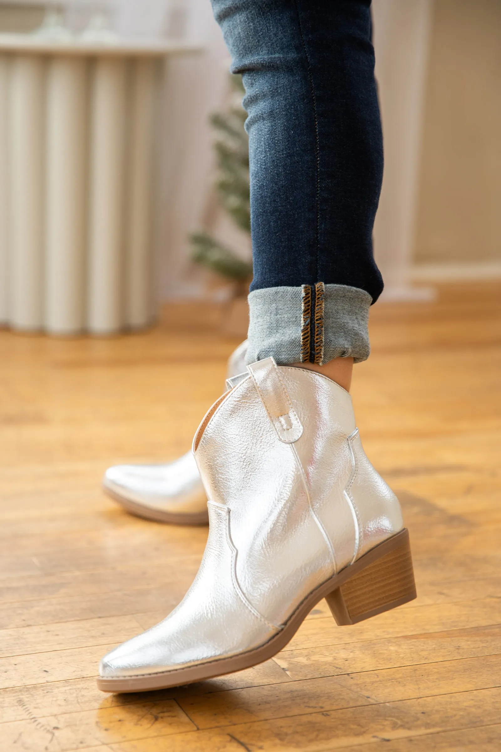 Silver Metallic Point Toe Western Booties