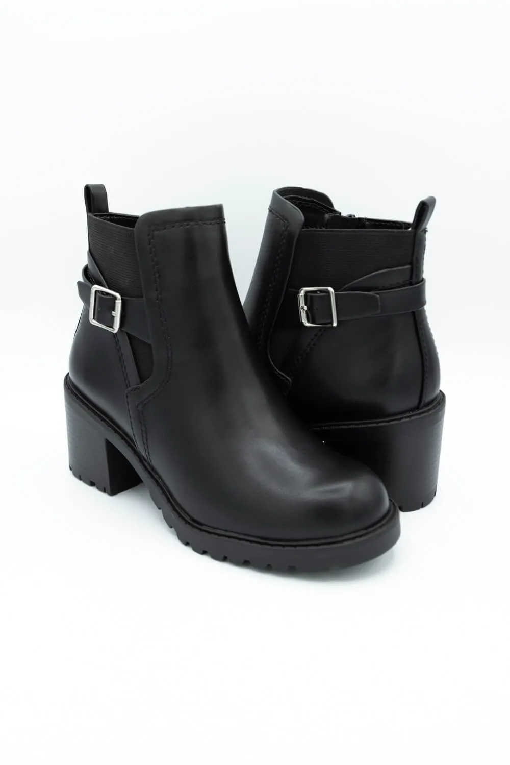Soda Puggle Lug Booties for Women in Black | PUGGLE-S BLACK