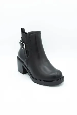 Soda Puggle Lug Booties for Women in Black | PUGGLE-S BLACK