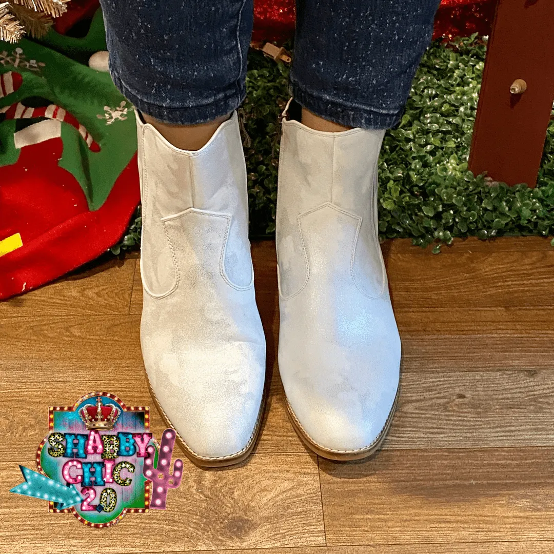 Starboard Booties - White Metallic