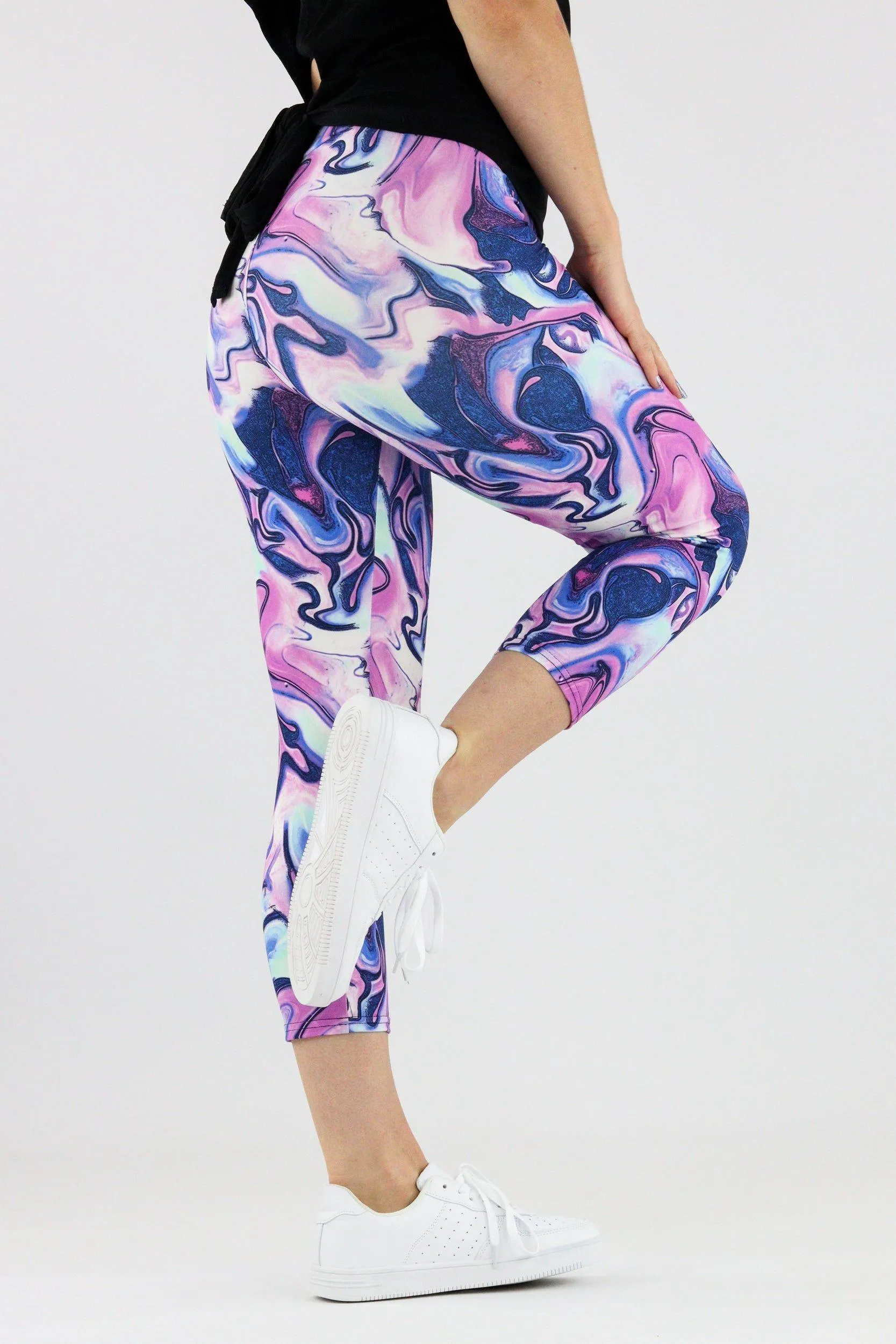 Sweet Marble - Casual Capri Leggings