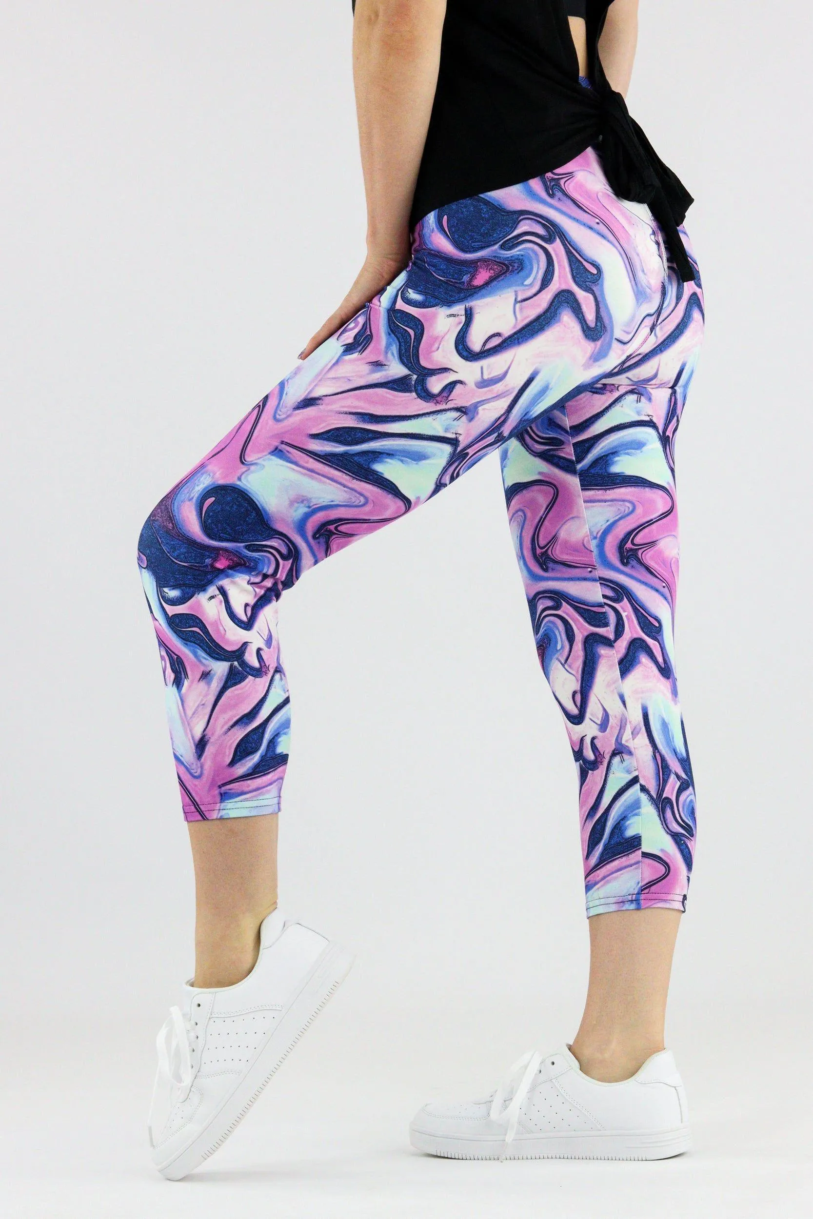 Sweet Marble - Casual Capri Leggings