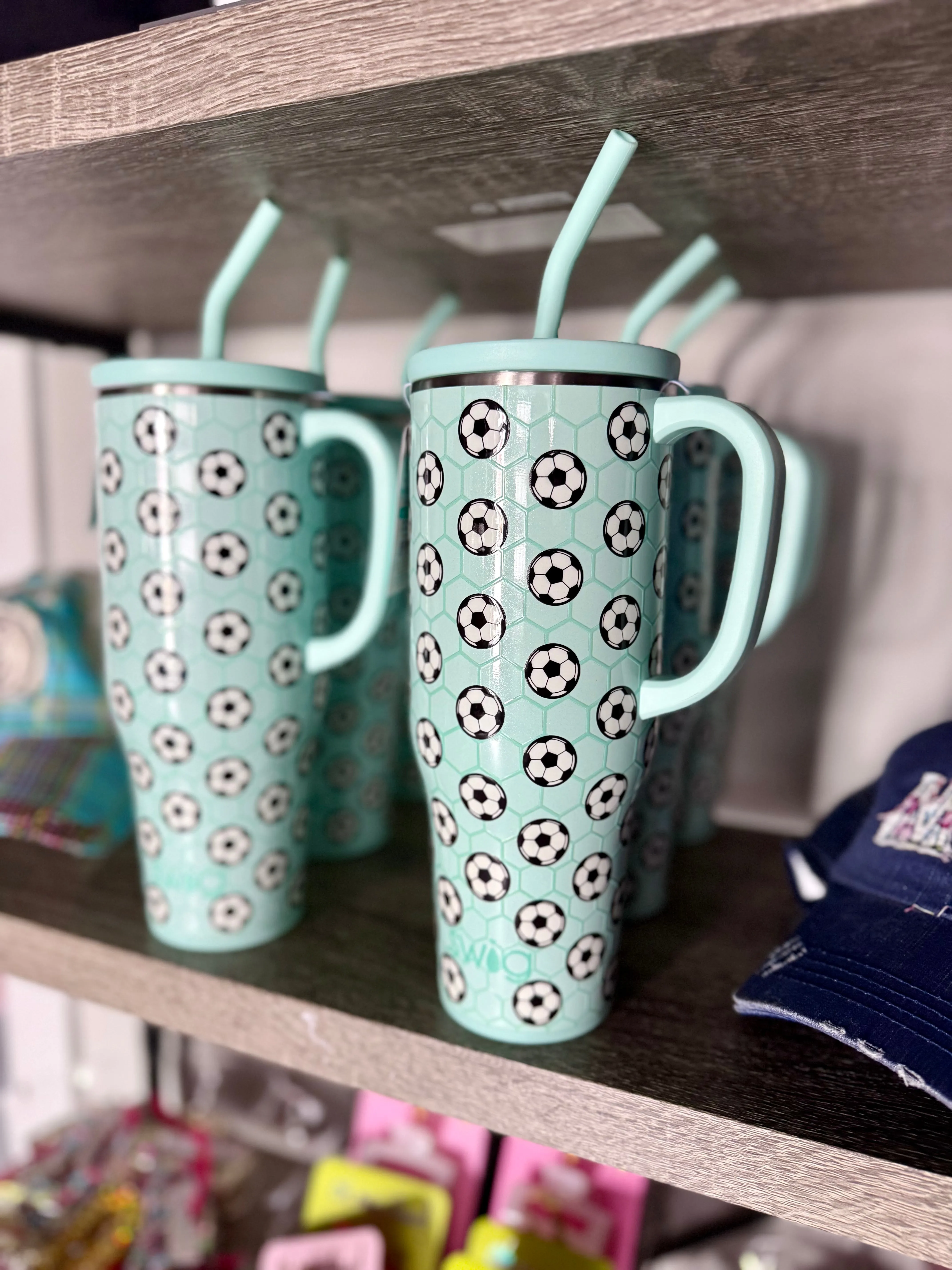 Swig Life 40oz Mega Mug | Side Kick