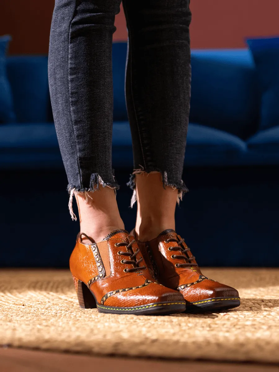 Vicconfy | ZOIE MAZE EMBOSSED STUDDED LEATHER OXFORD