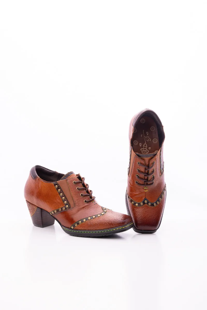 Vicconfy | ZOIE MAZE EMBOSSED STUDDED LEATHER OXFORD