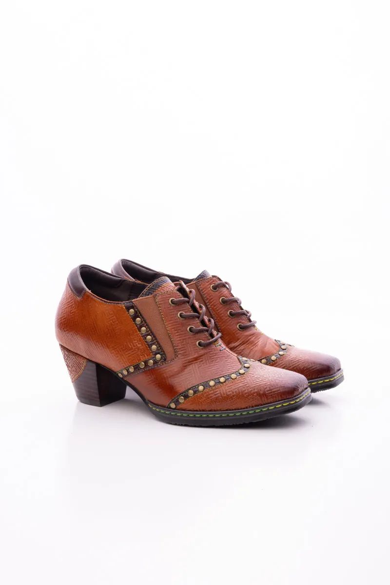 Vicconfy | ZOIE MAZE EMBOSSED STUDDED LEATHER OXFORD