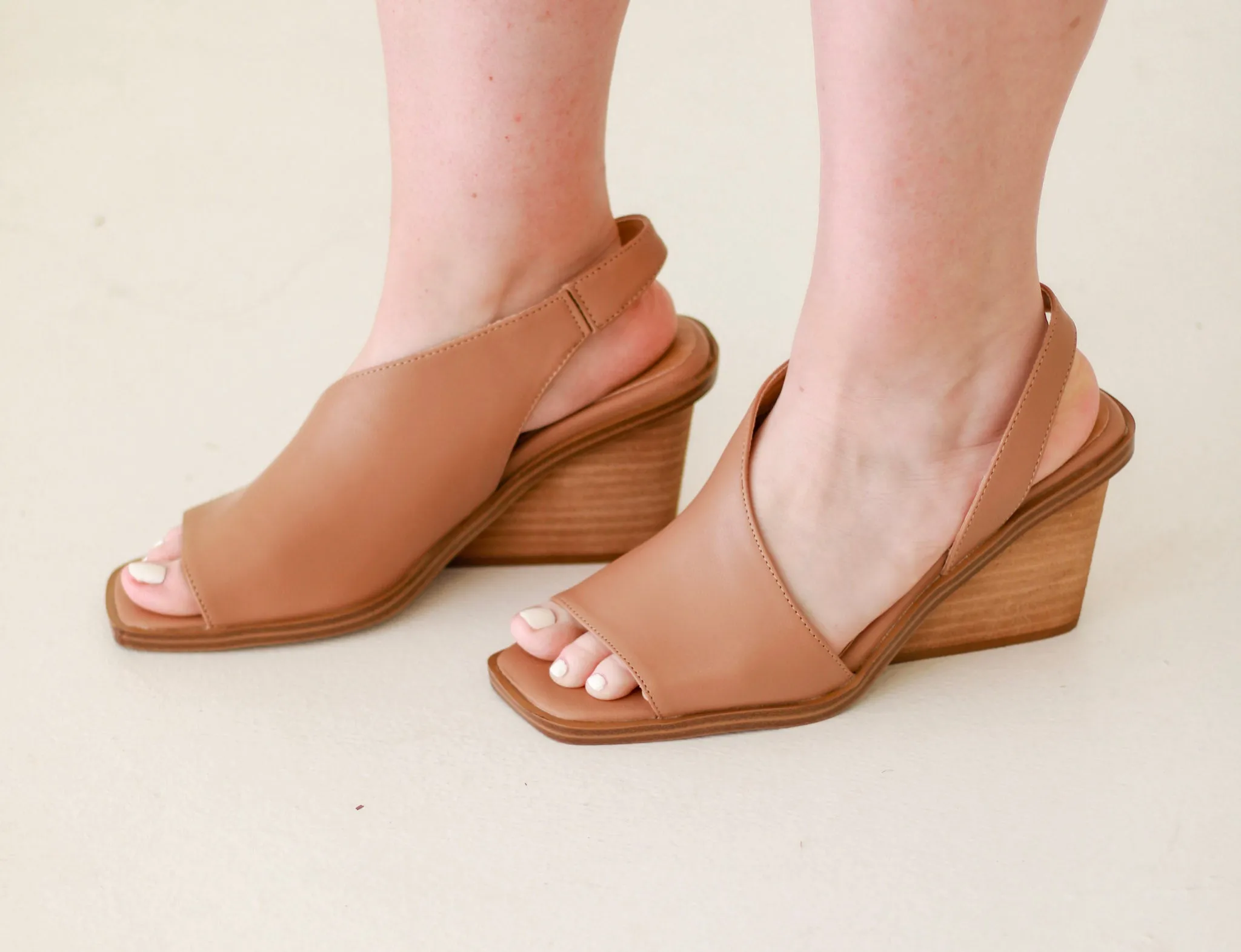 Yellow Box Shoes- The Voldosta in Almond